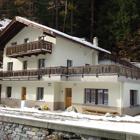 Haus Pickelschmiede Apartment Saas-Grund Bagian luar foto